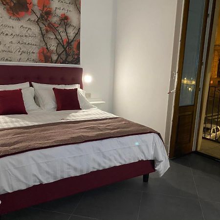 Anfiteatro Le Suites CTA Exterior foto